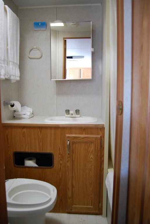 Redwood Motel Bridgeport Luaran gambar