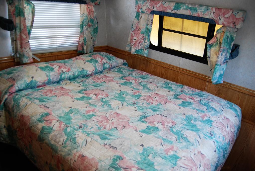 Redwood Motel Bridgeport Luaran gambar