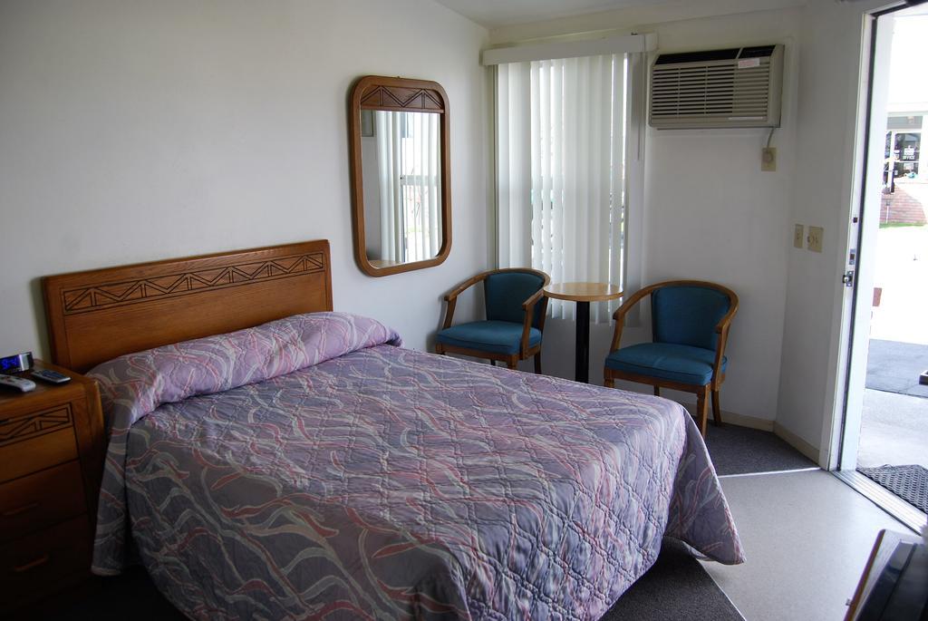 Redwood Motel Bridgeport Luaran gambar